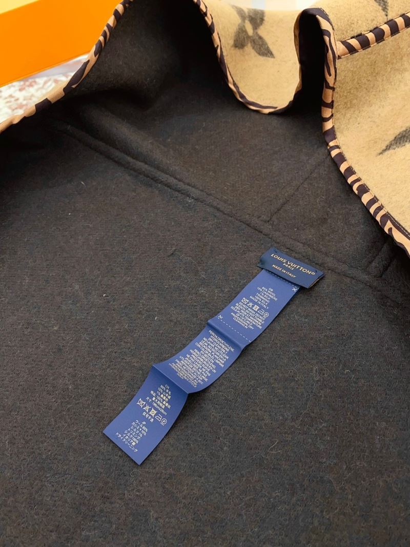 Louis Vuitton Caps Scarfs